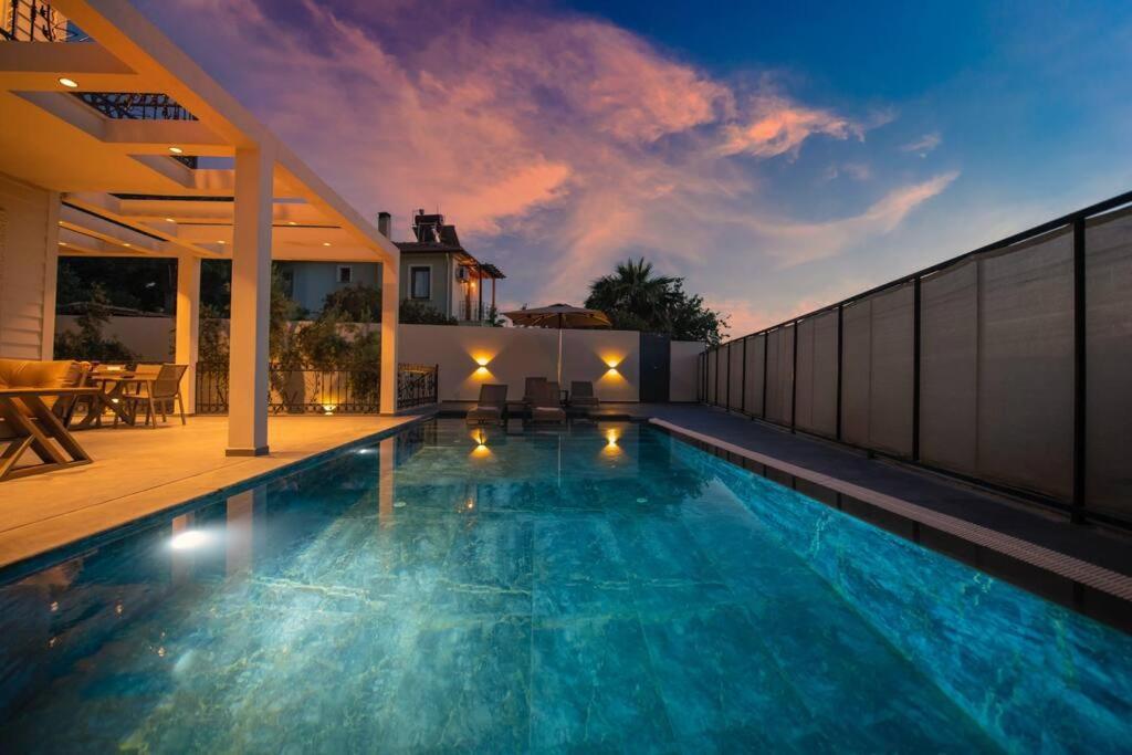 Havuzlu Korunakli Jakuzili Villa Fethiye Dış mekan fotoğraf